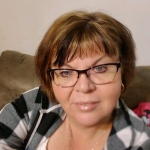 Meet your Posher, Diana